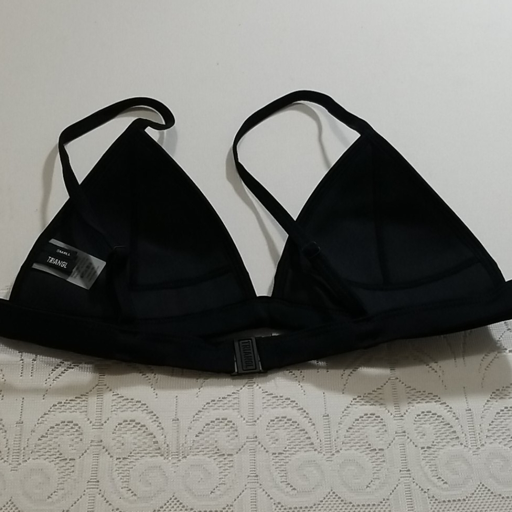 55T Triangl green/white crochet top, various - Picture 2 of 5